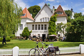 Kulturforum Schwimmhalle Schloss Plön